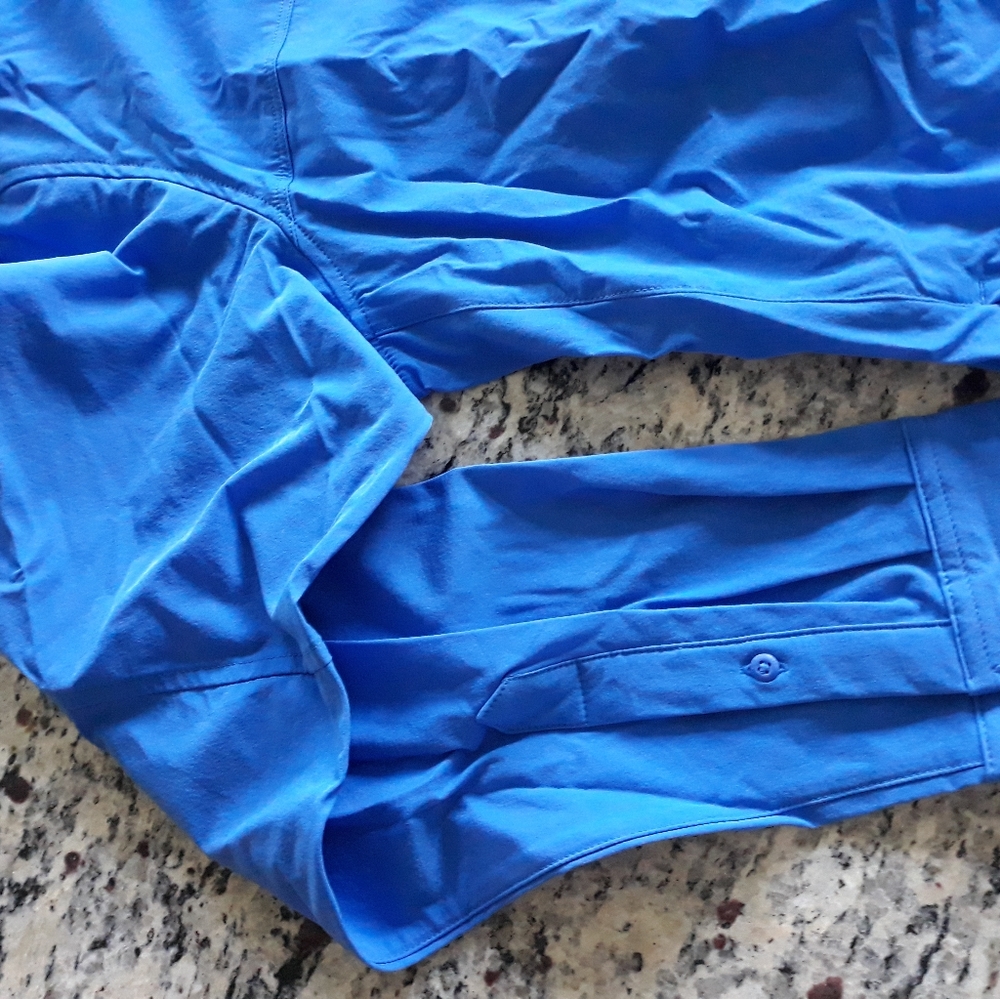 Columbia Woman's Shirt